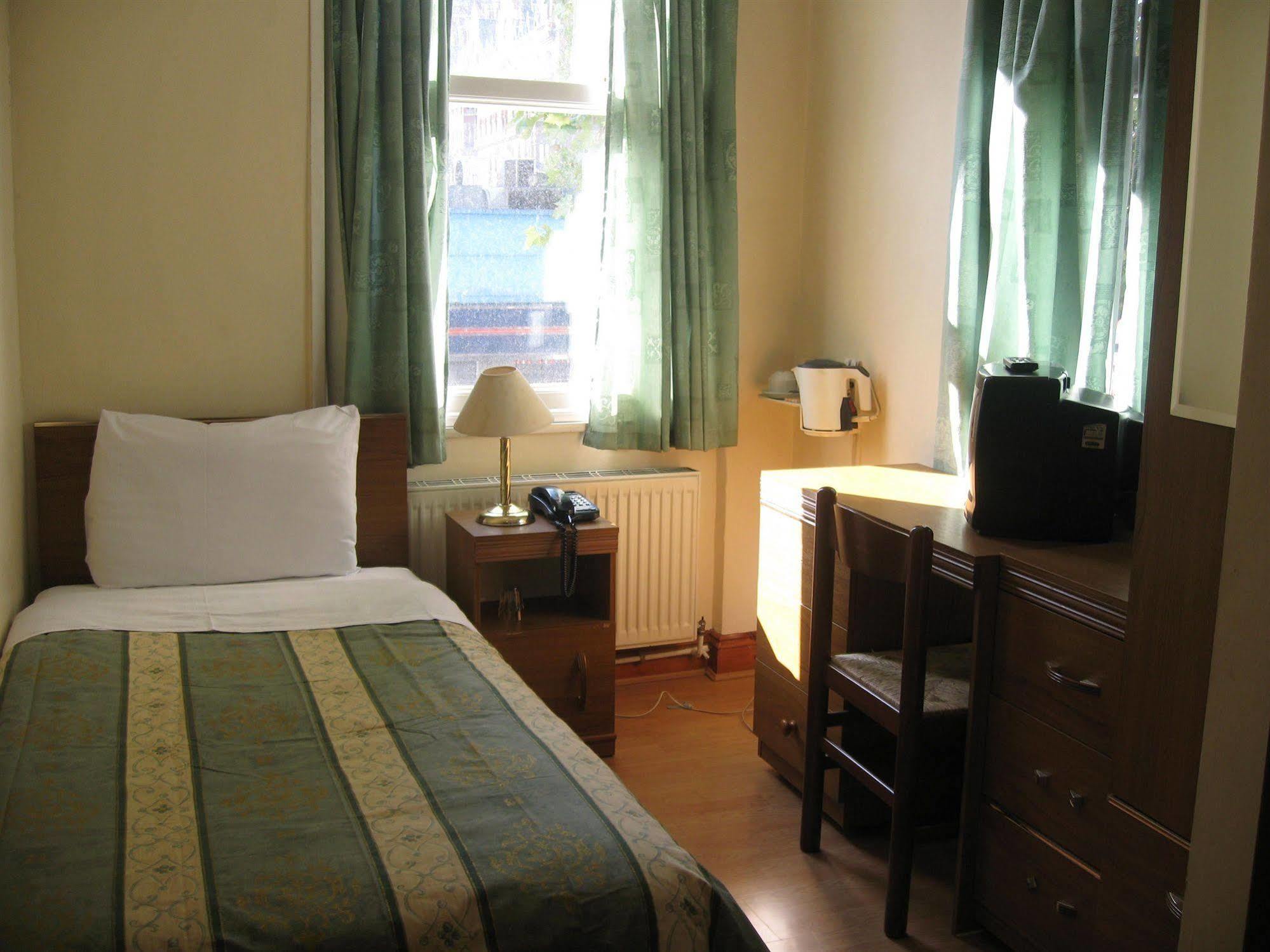 Carlton Hotel London Eksteriør billede
